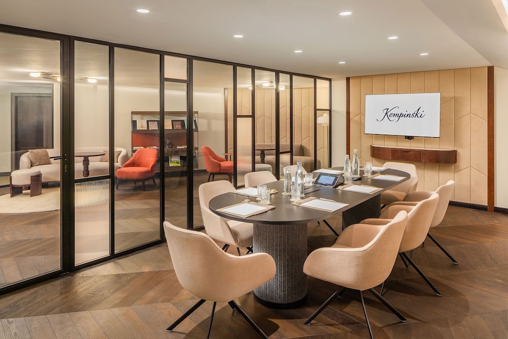 Kempinski Hotel Corvinus Budapest 58/70