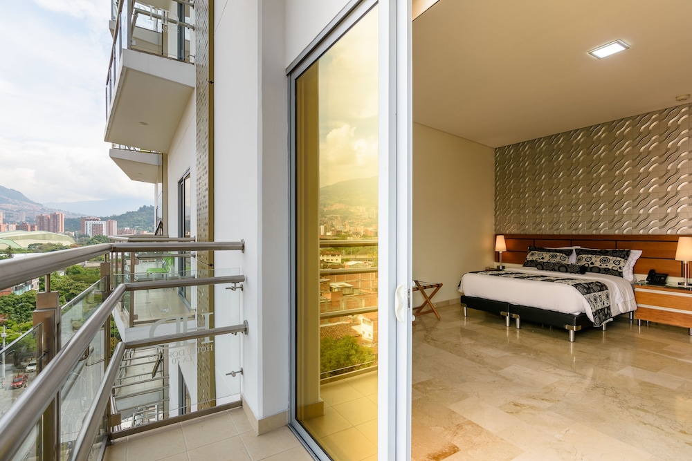 Dorado La 70 Hotel 61/69