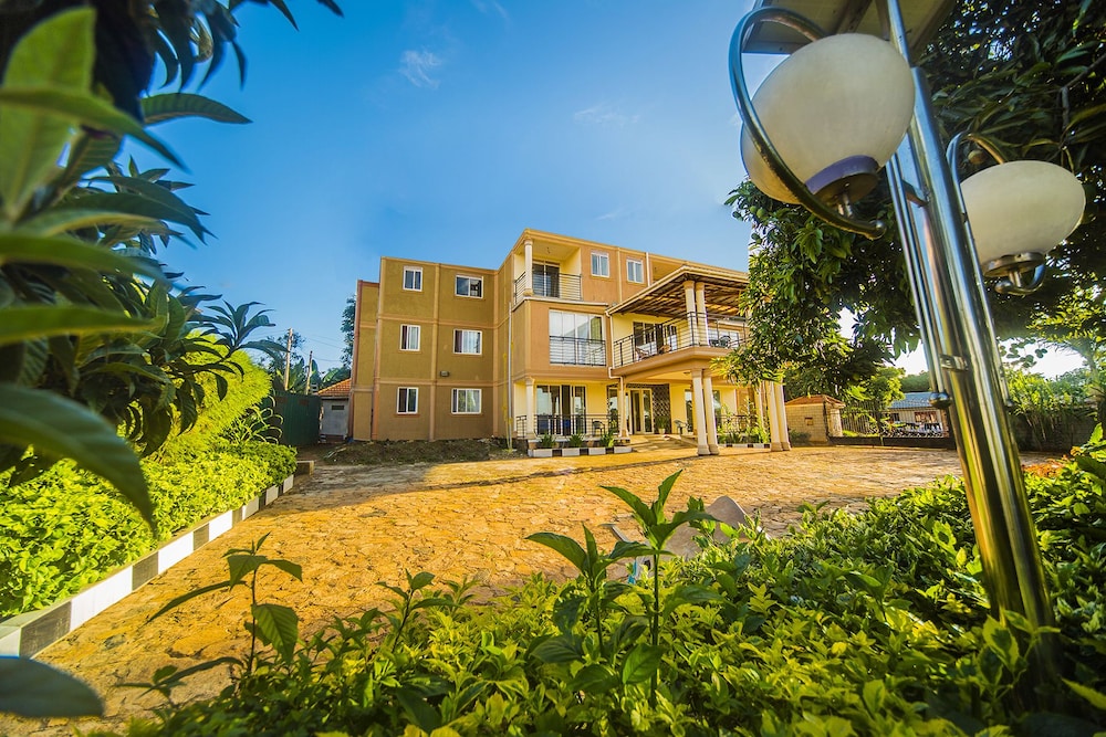 Hotel Royal Nest 38/50