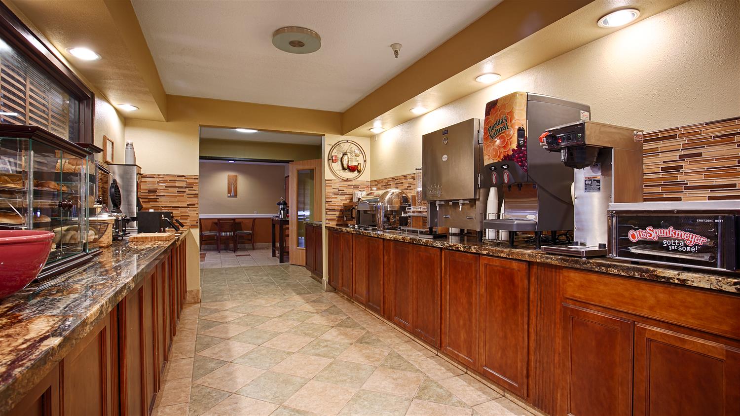 Best Western Alexandria Inn 7/33