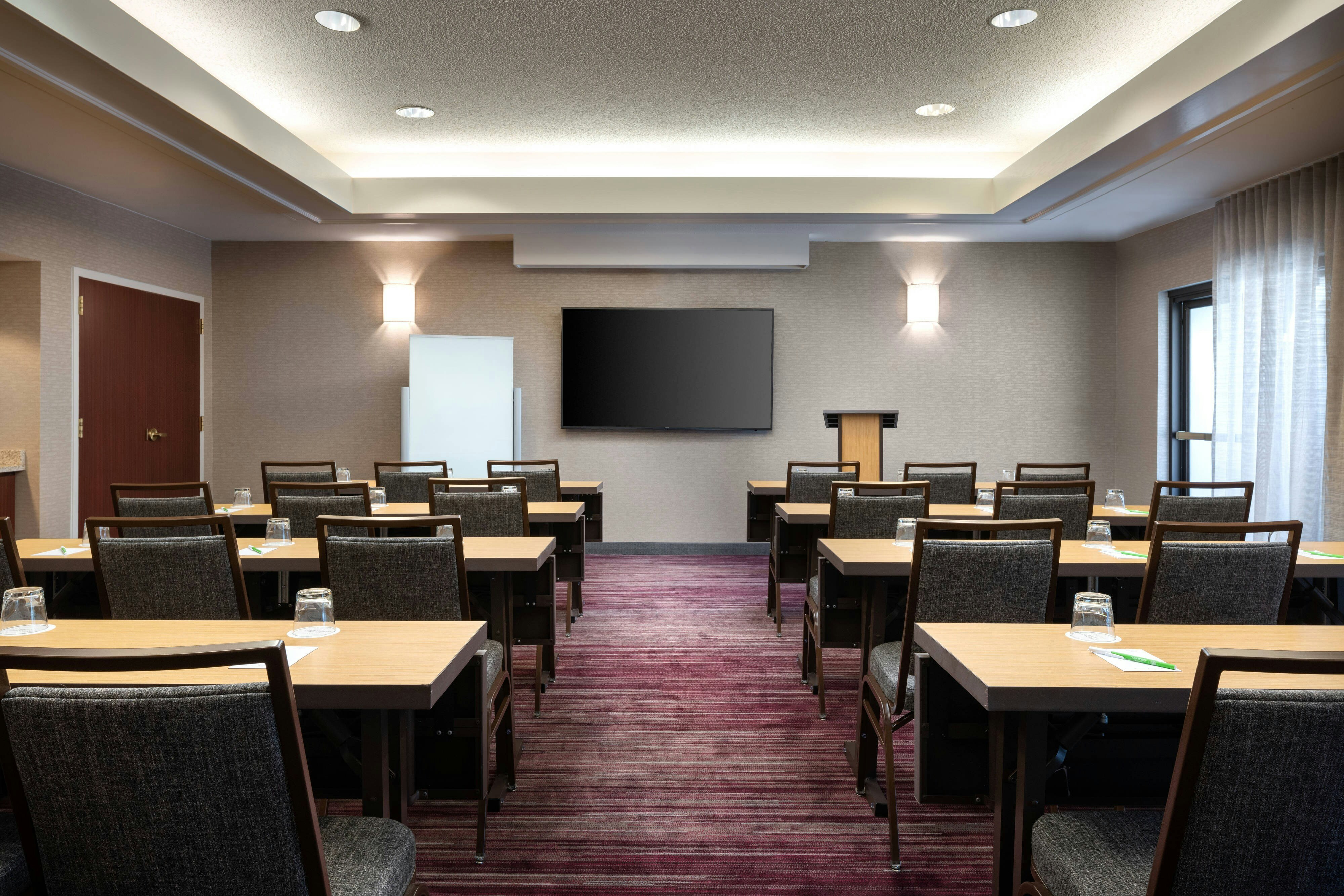 Courtyard By Marriott Novato Marin Sonoma 49/58