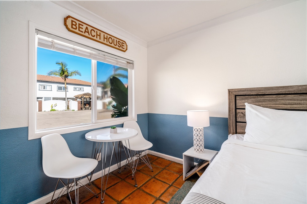 Sand Castle Inn 26/71