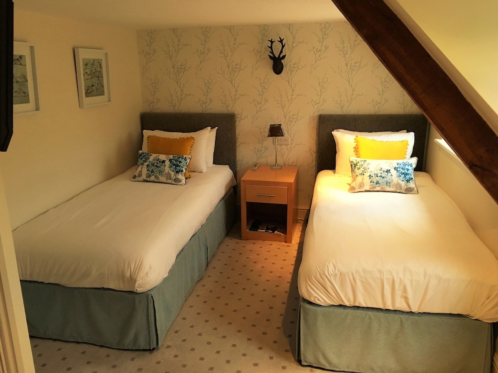 The Highworth Hotel 9/48