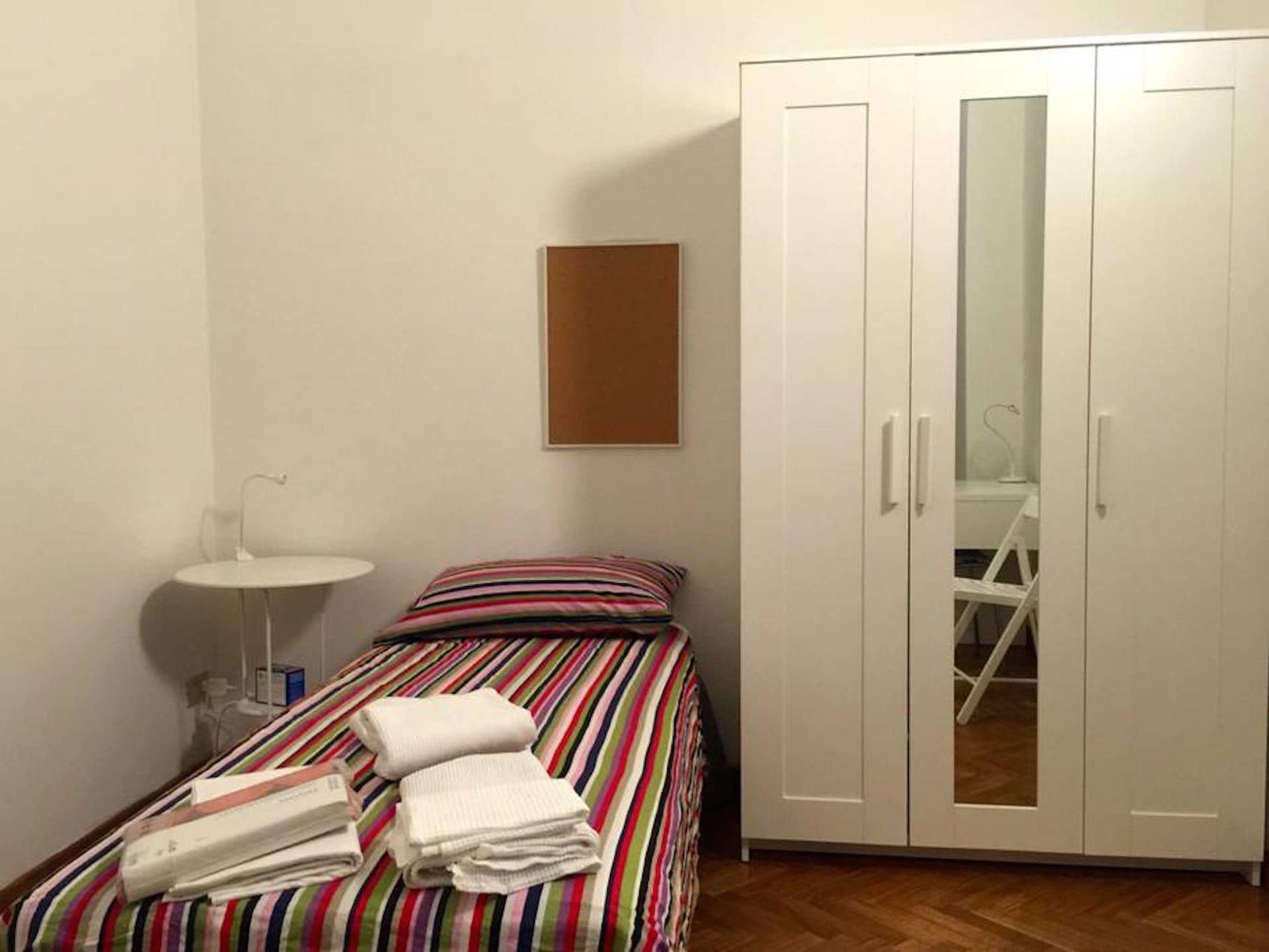 4 BEDROOMS, BASIC, APARTMENT