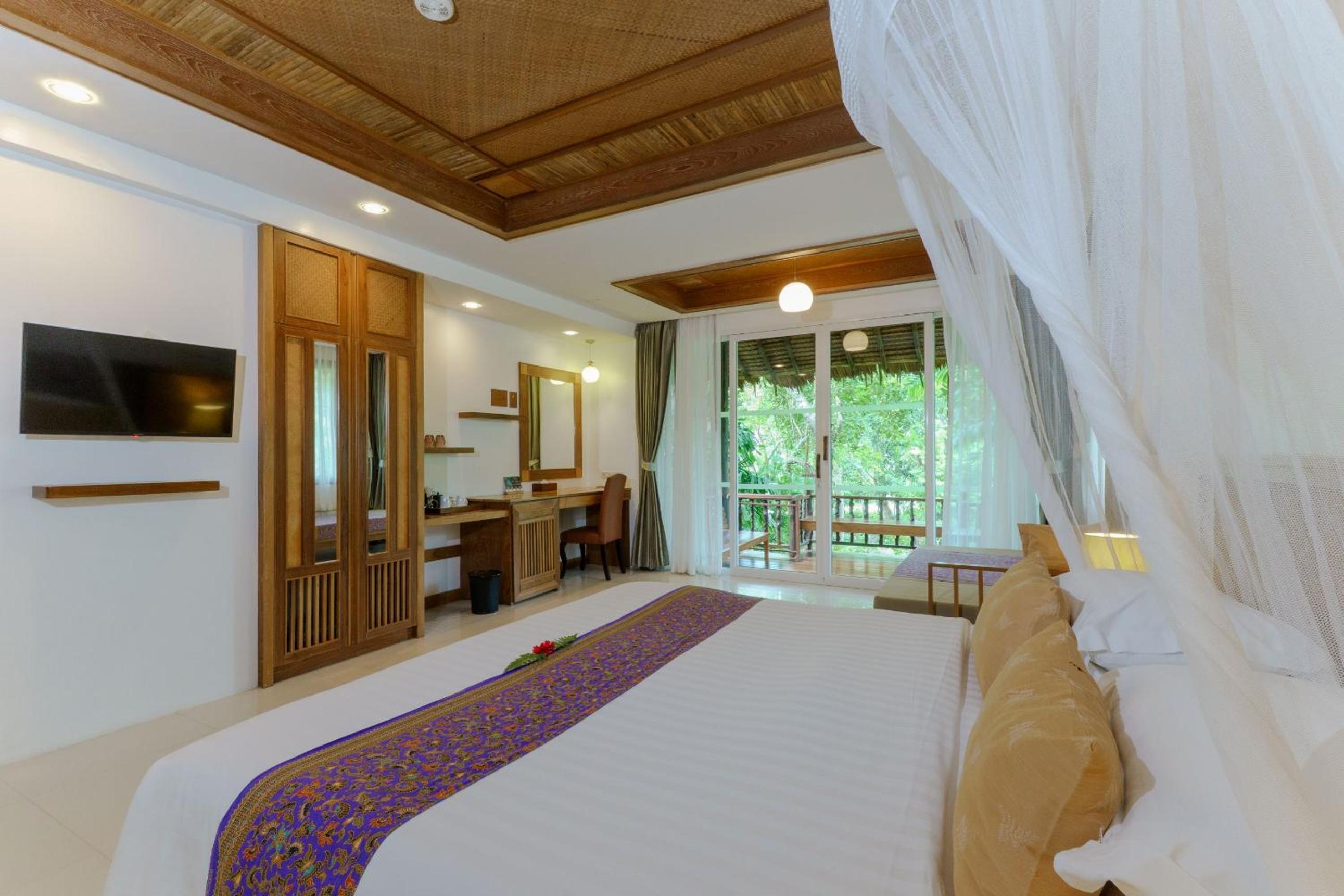 Sainai, Cottage, King Bed