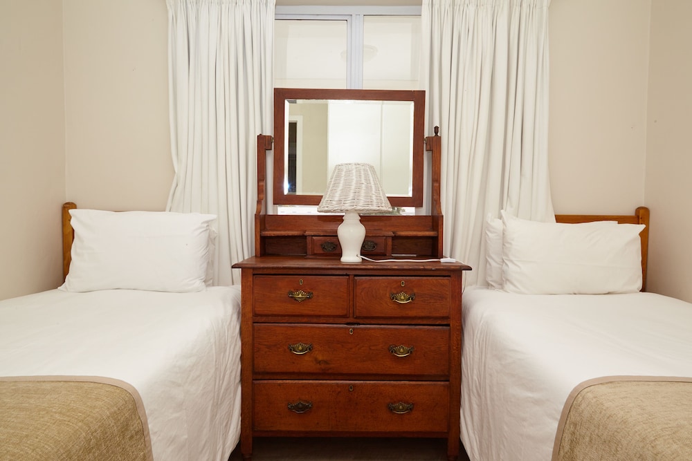 Windsor Hotel 12/44