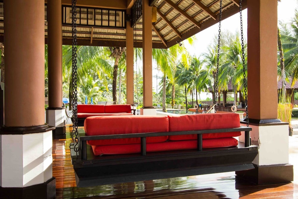 Palm Galleria Resort 11/71