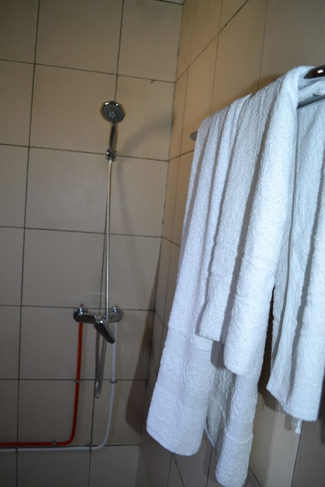 Hotel de Malte 7/20
