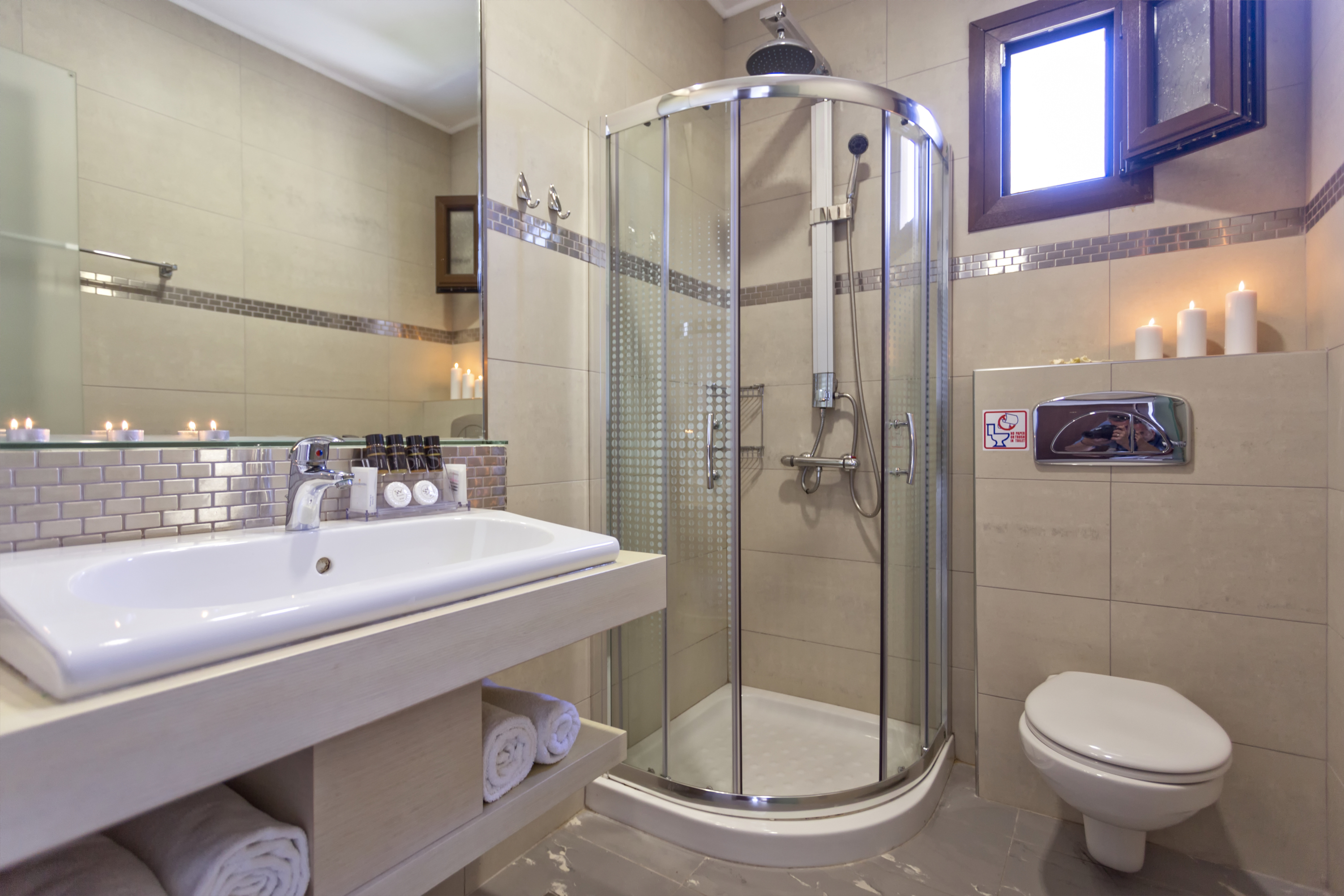 Lagomandra Beach Hotel and Suites 68/71