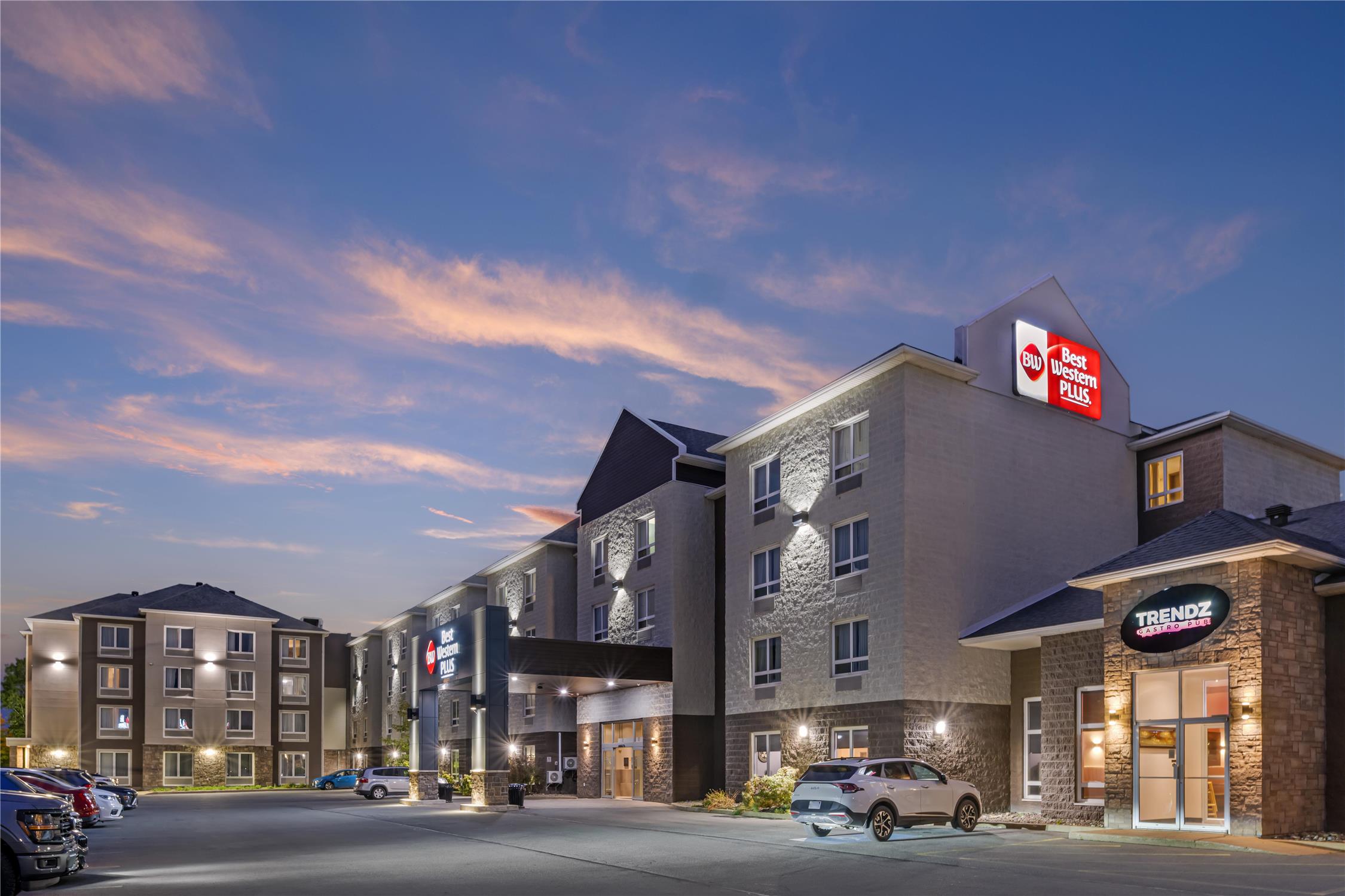 Best Western Plus Dartmouth Hotel Suites 40/42