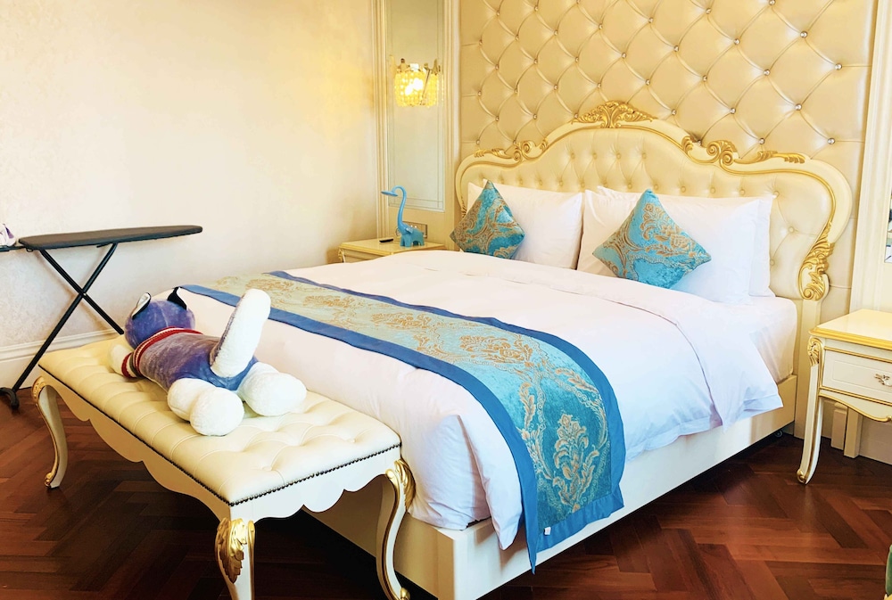 Wyndham Grand Kunming East 12/68