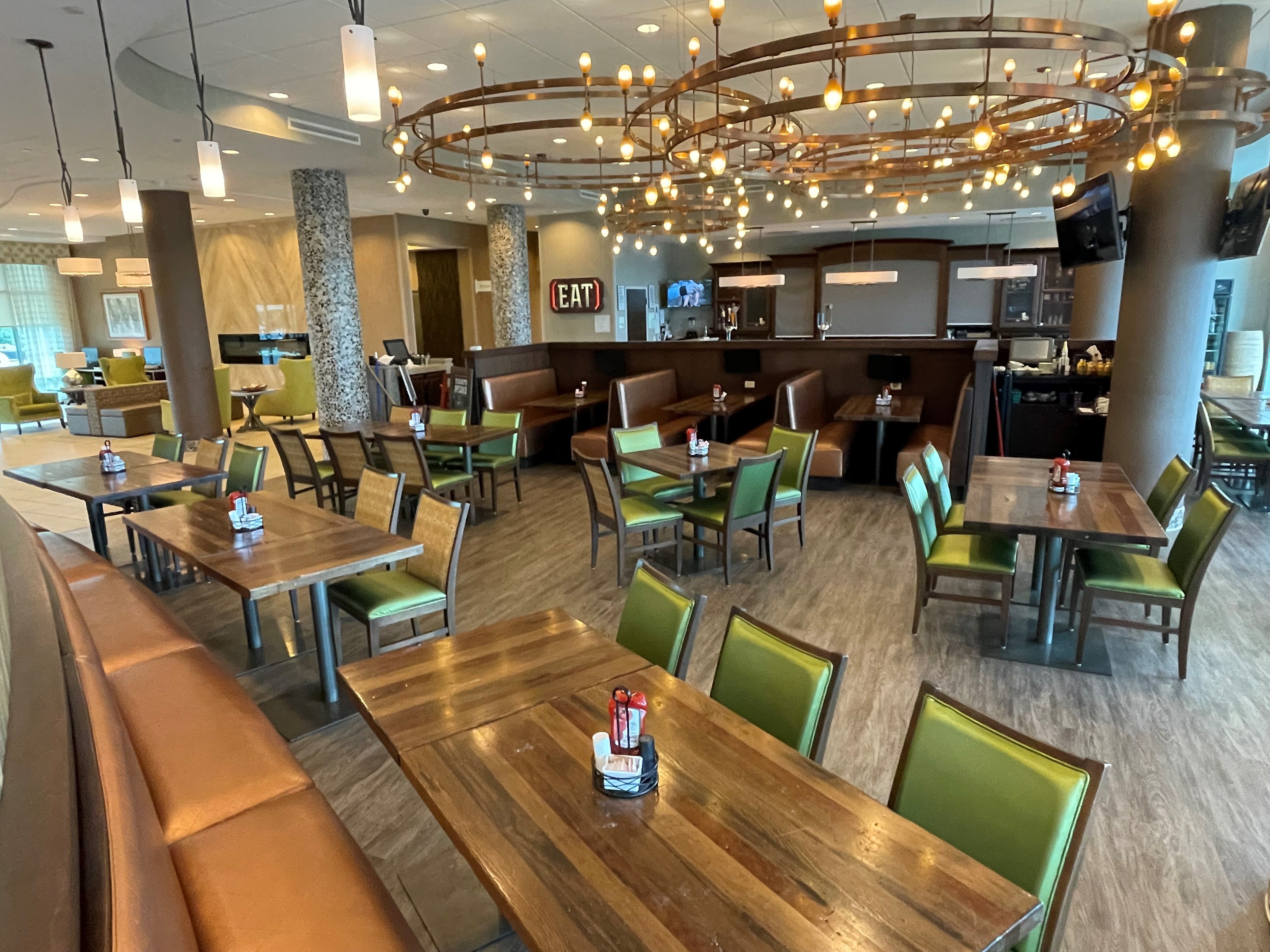 Holiday Inn Owensboro Riverfront 58/75