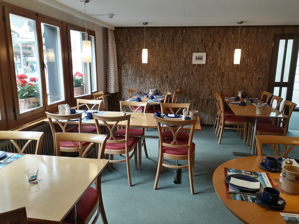 Hotel Tschuggen 28/50