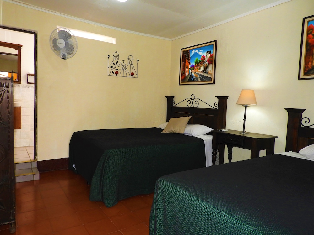 Posada Doña Luisa 25/67