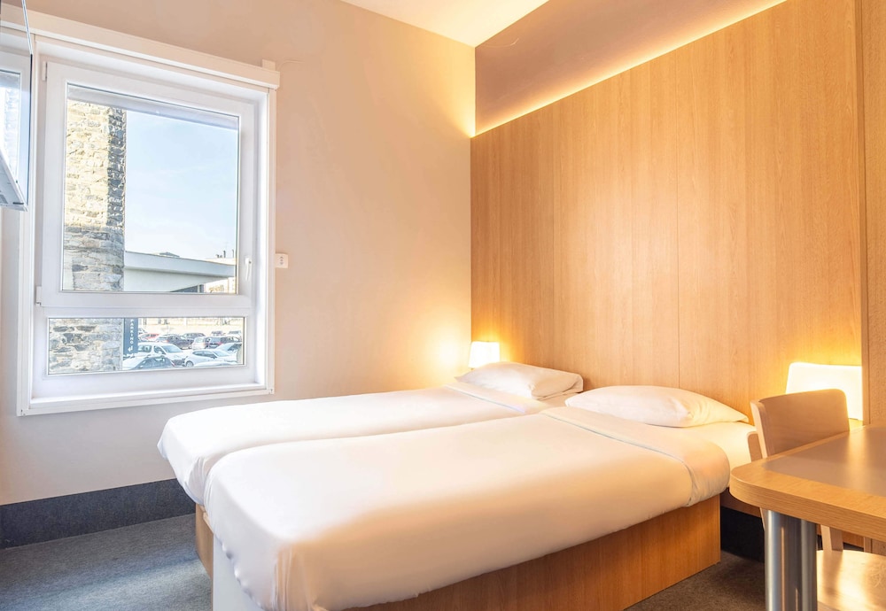 Room at B&B Hotel Limoges Gare, LIMOGES