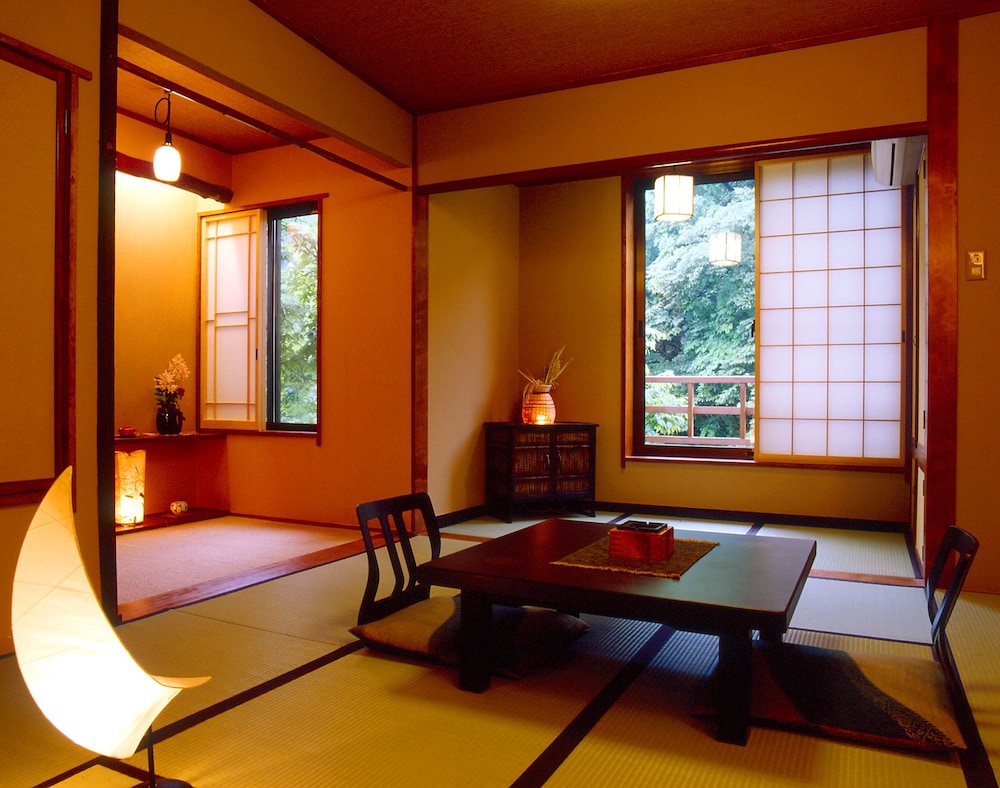 Moritaya 33/45