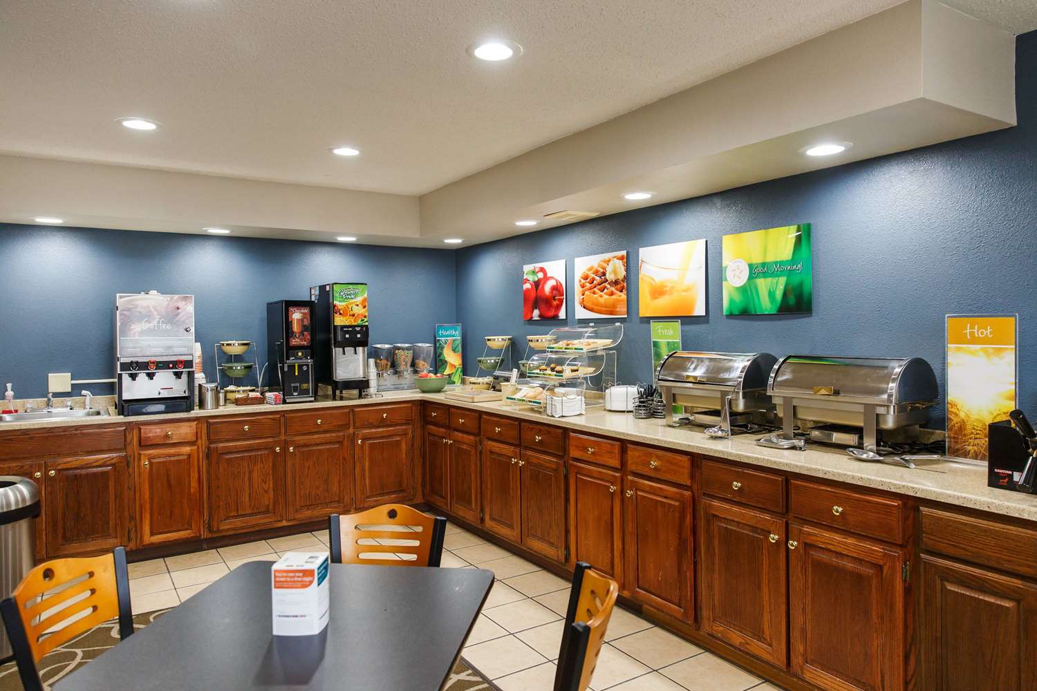 Quality Inn Burlington Near Hwy 34 20/27