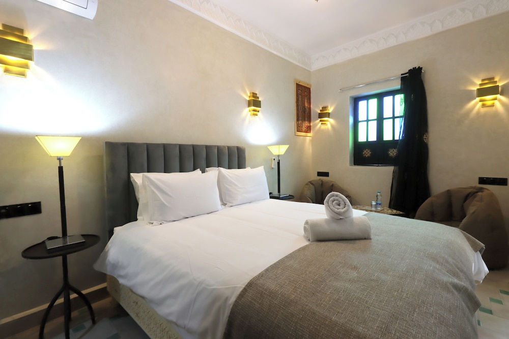 Riad Namla 5/31