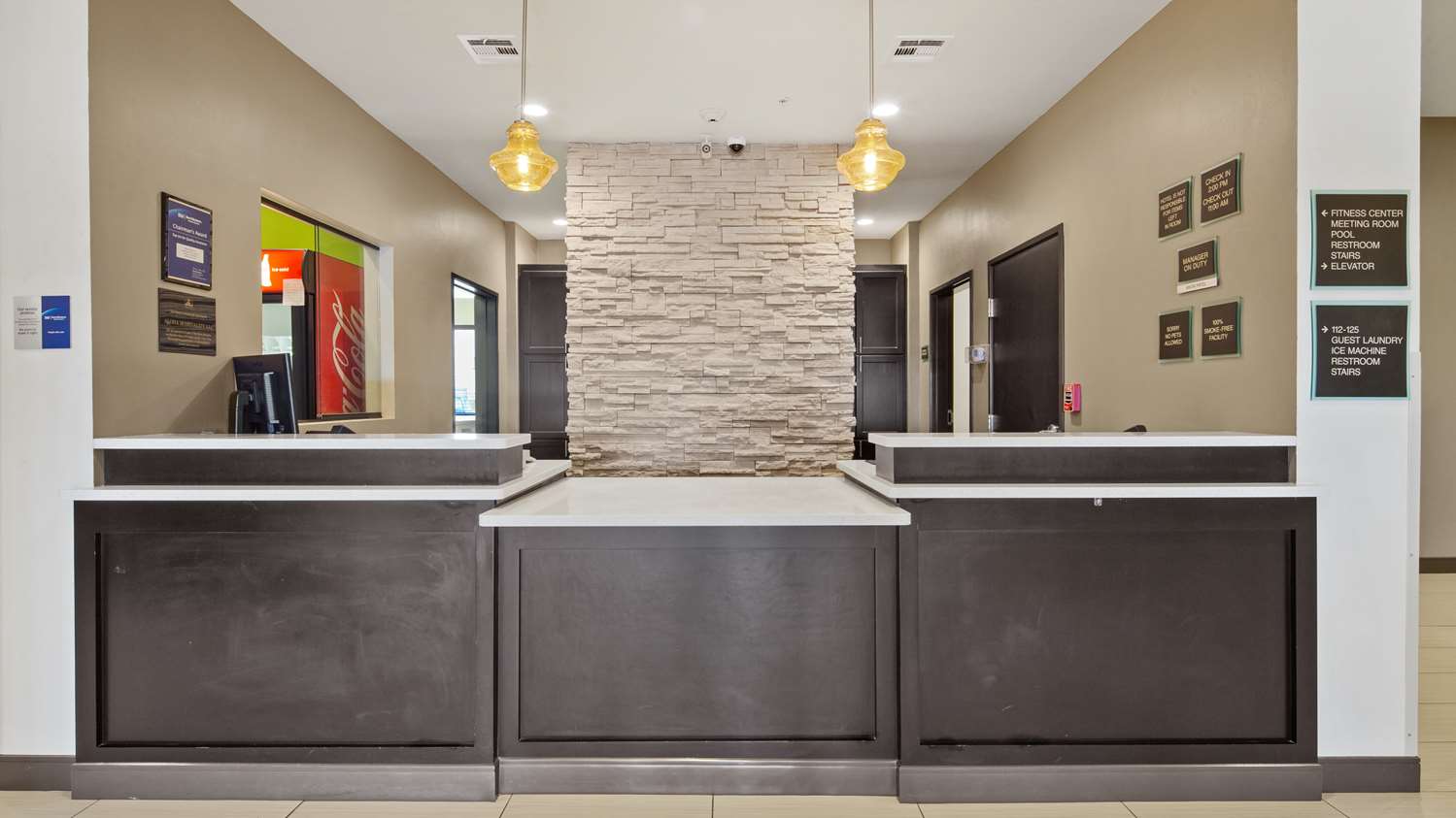 Best Western Lindsay Inn Suites 6/24