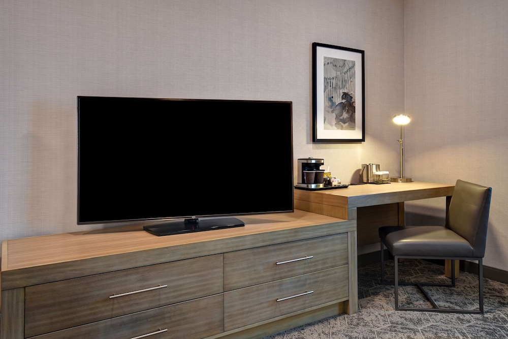Doubletree By Hilton St Louis Airport Mo 44/59