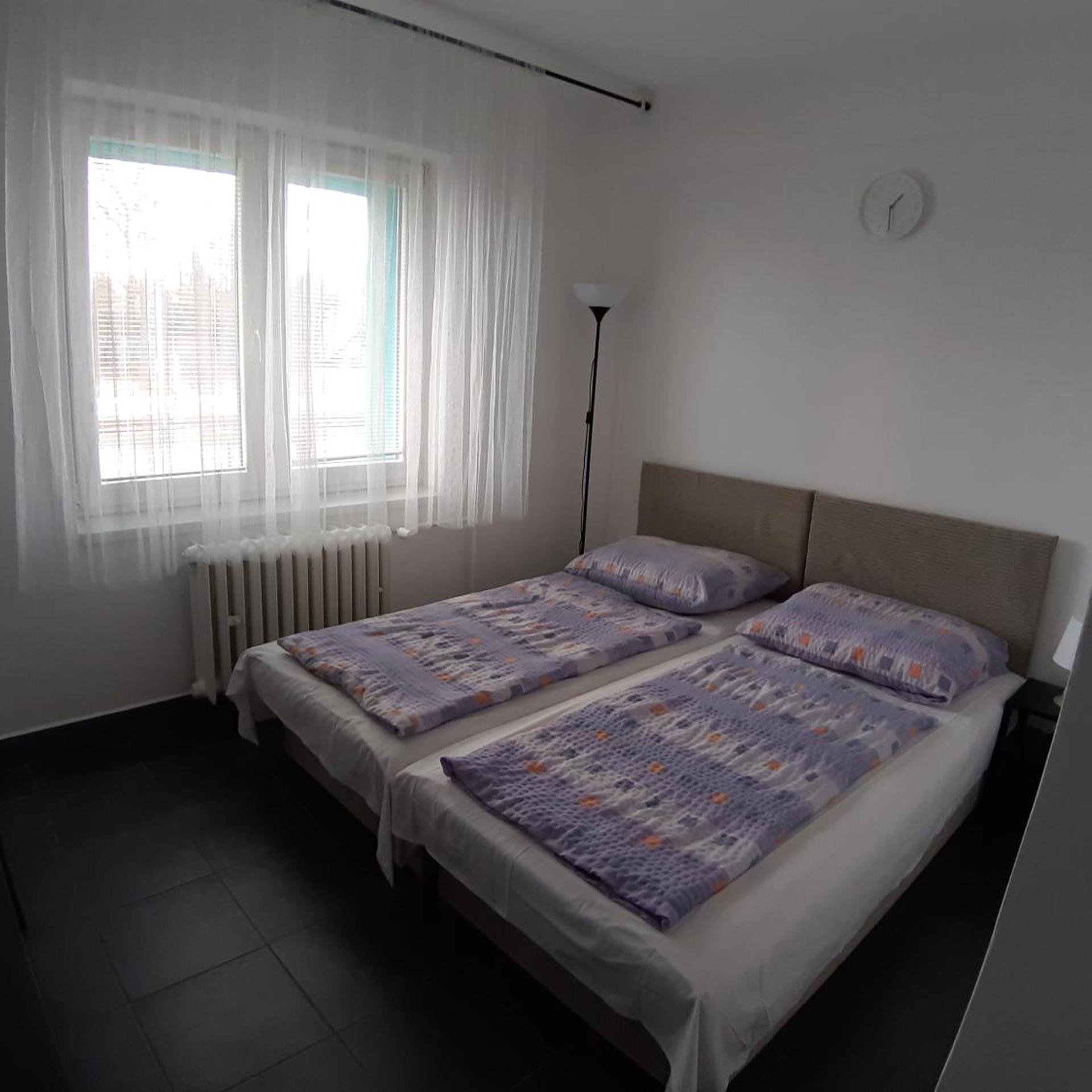 Hotelak Martinov 21/60