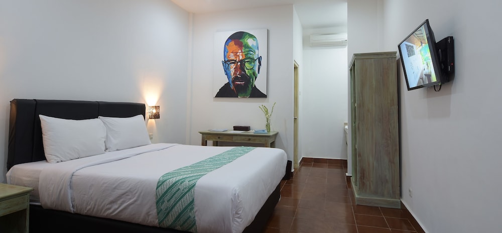 Sanur House 17/68
