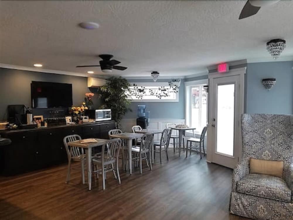 The Waldport Inn 19/39
