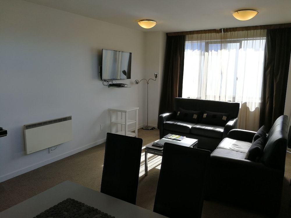 Bellano Motel Suites 23/33