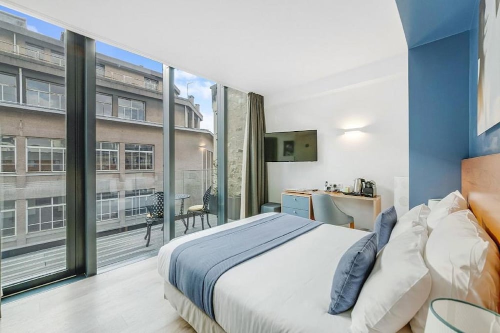SUPERIOR, DOUBLE BED, TERRACE