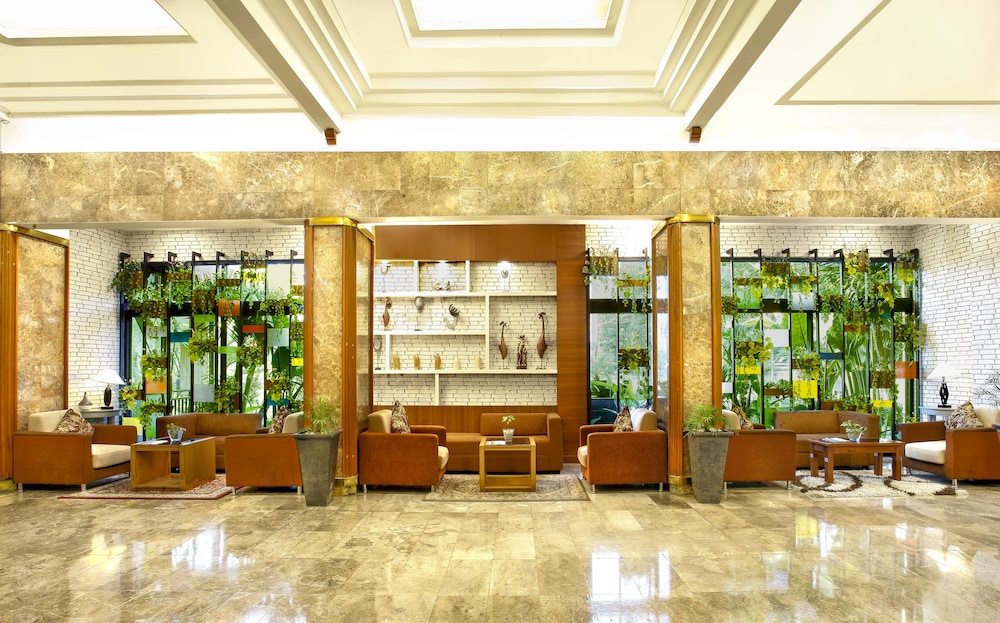 Grand Inna Tunjungan 18/27