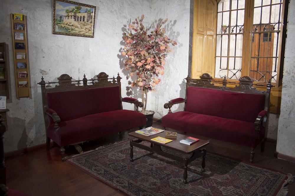 POSADA NUEVA ESPANA 40/59