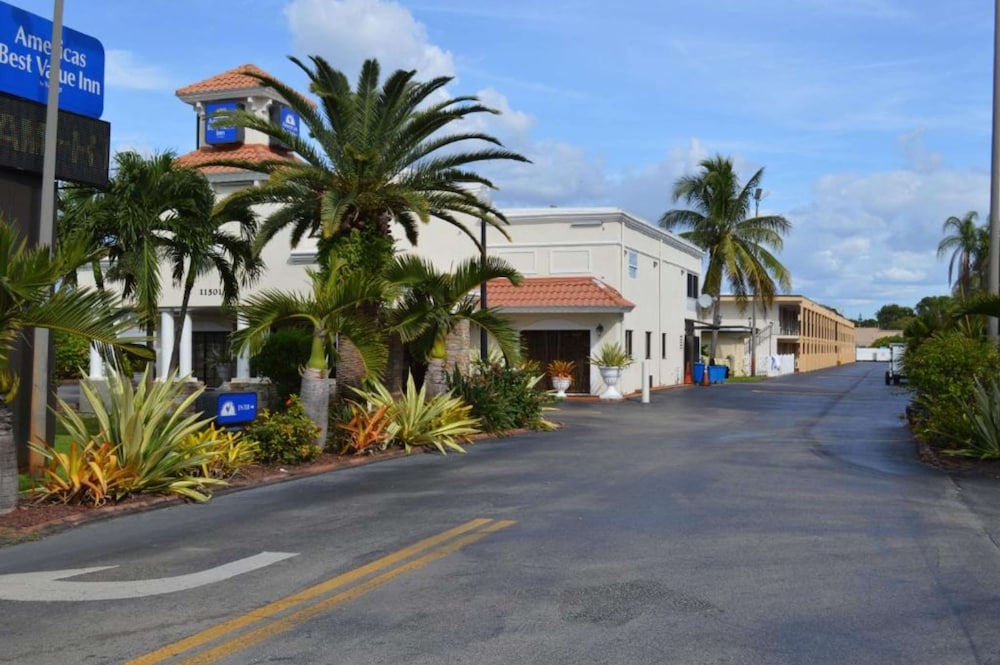 Americas Best Value Inn Ft. Myers 40/49