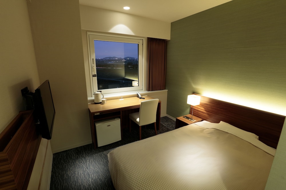 Candeo Hotels Ozu 23/45