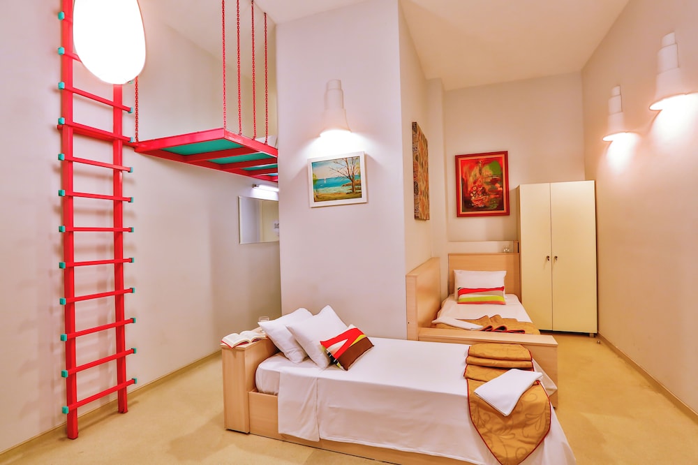 Han Hostel Airport North Hotel 43/75