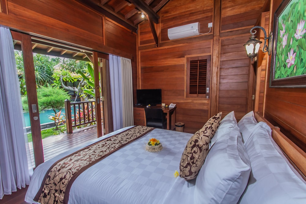Batu Agung Villas 3/33