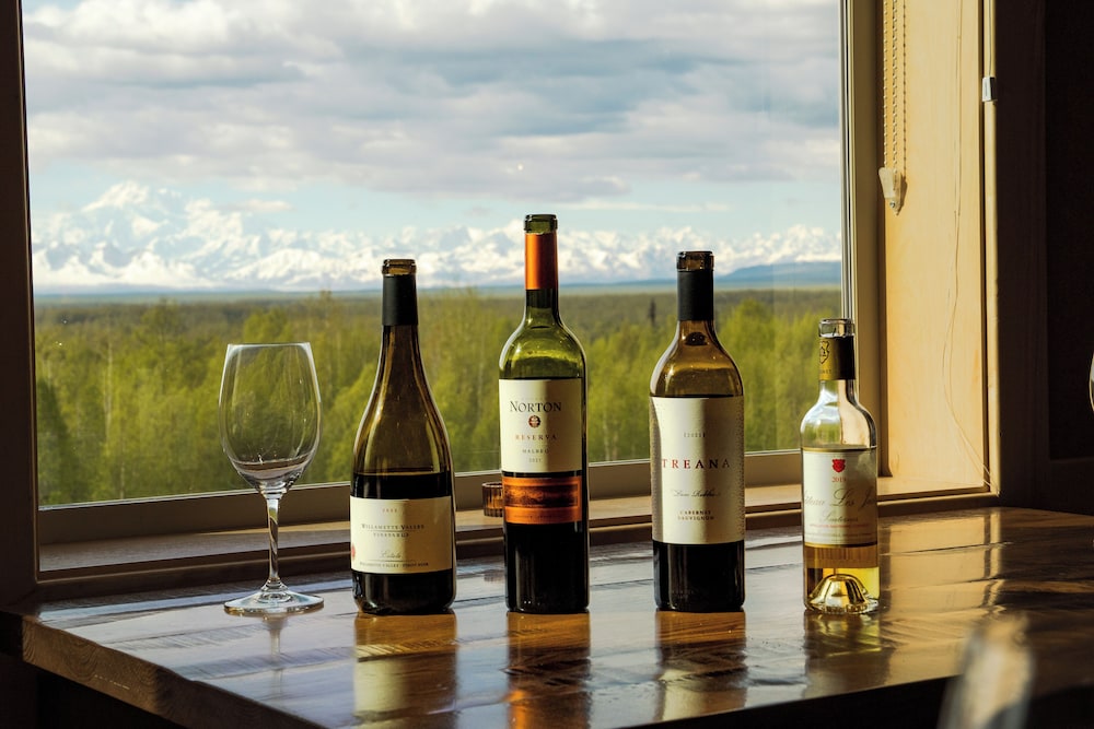 TALKEETNA ALASKAN LODGE 18/36