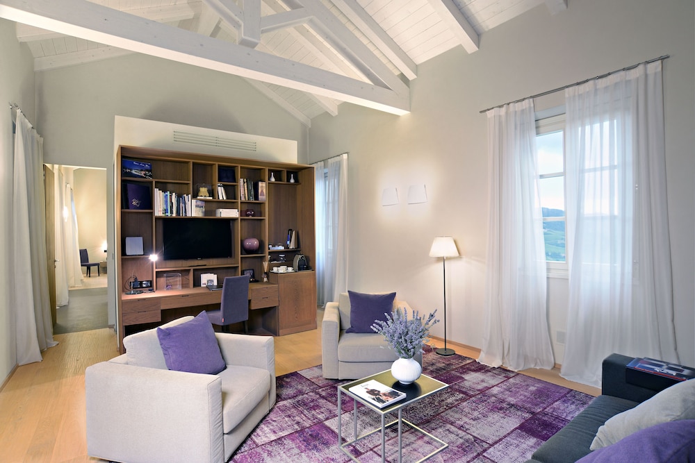Relais San Maurizio 54/83