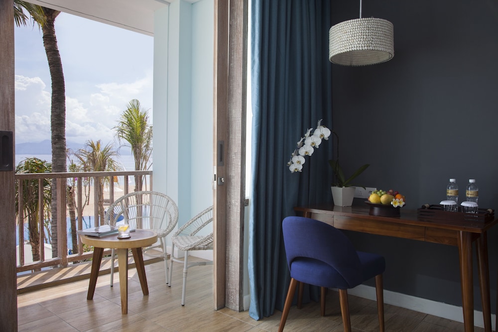 Mahagiri Resort Nusa Lembongan 50/70