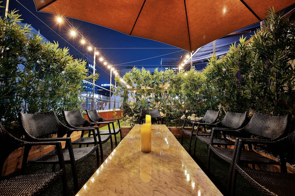 Hotel Midcity Myeongdong 40/48