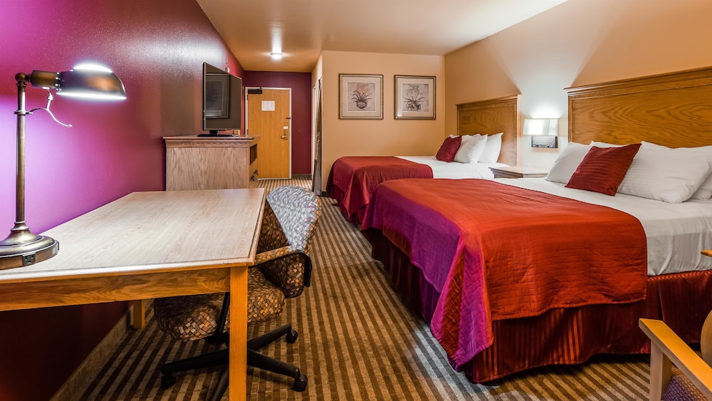 Best Western Plus Caldwell Inn & Suites 11/46