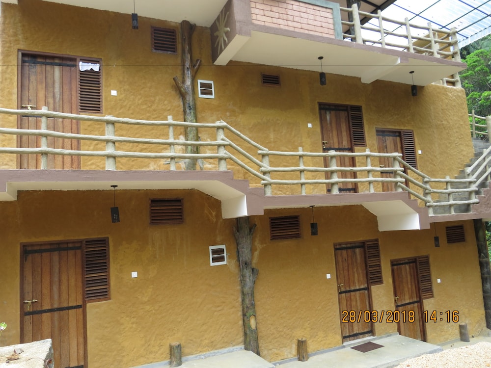 Sinharaja Birder's Lodge 3/36