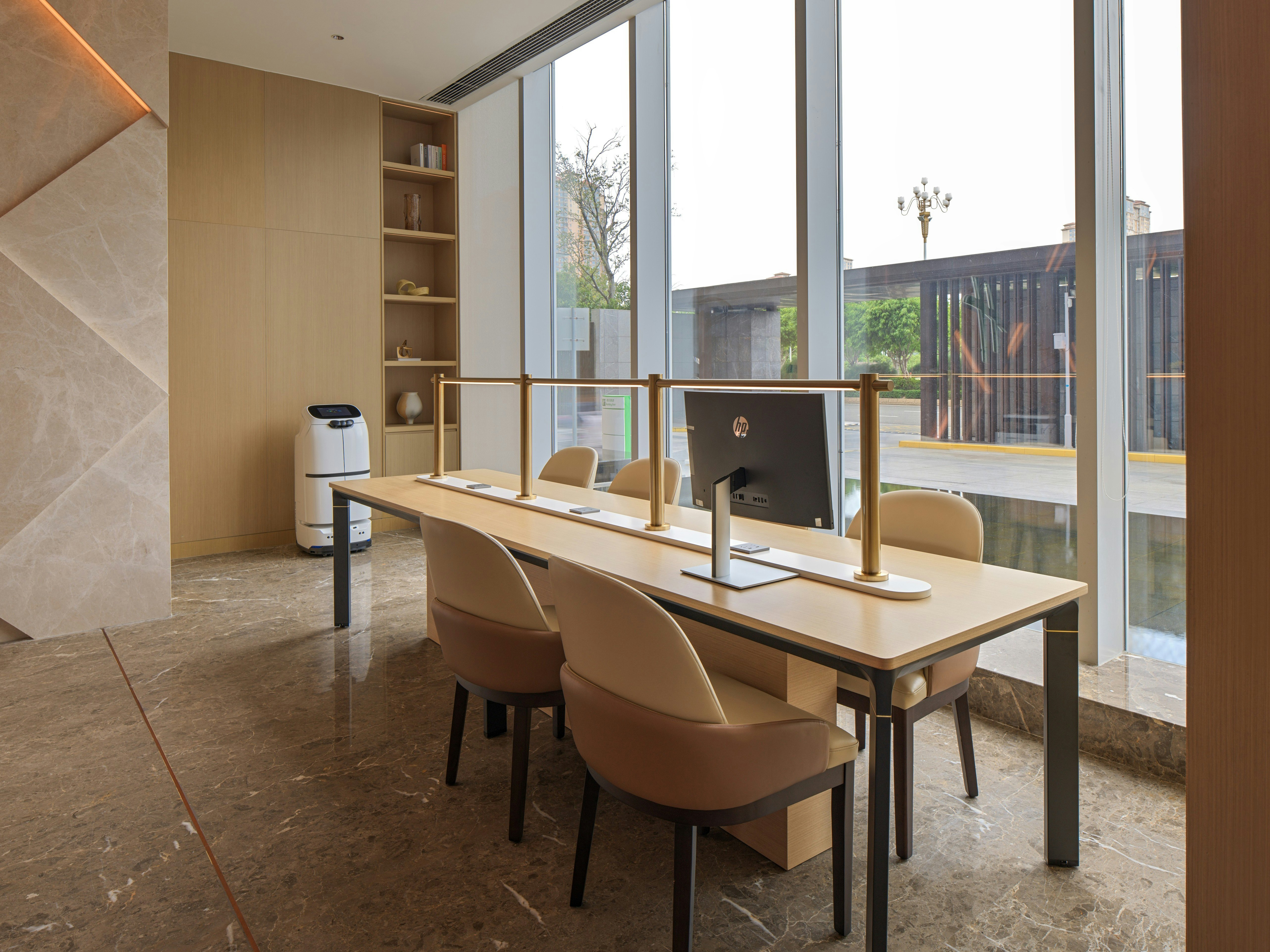 Holiday Inn Quanzhou Donghai 42/49