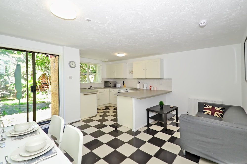 Harlinger Lodge Annexe 8/15