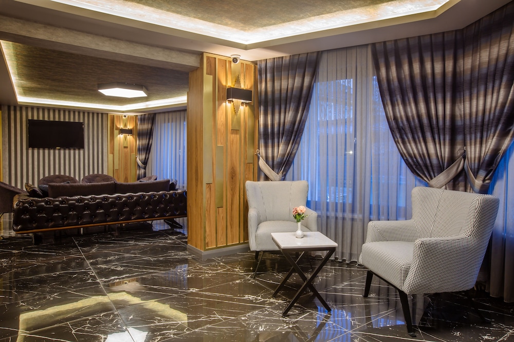 Kayhan City Hotel 38/44