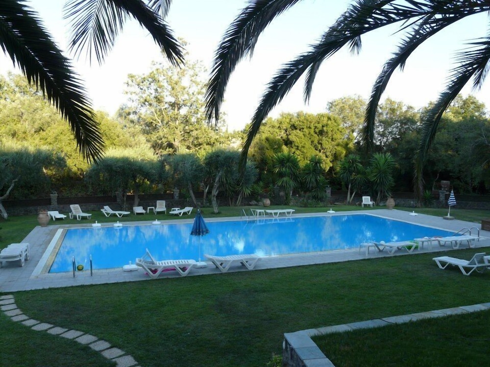 Fiori Hotel 41/50