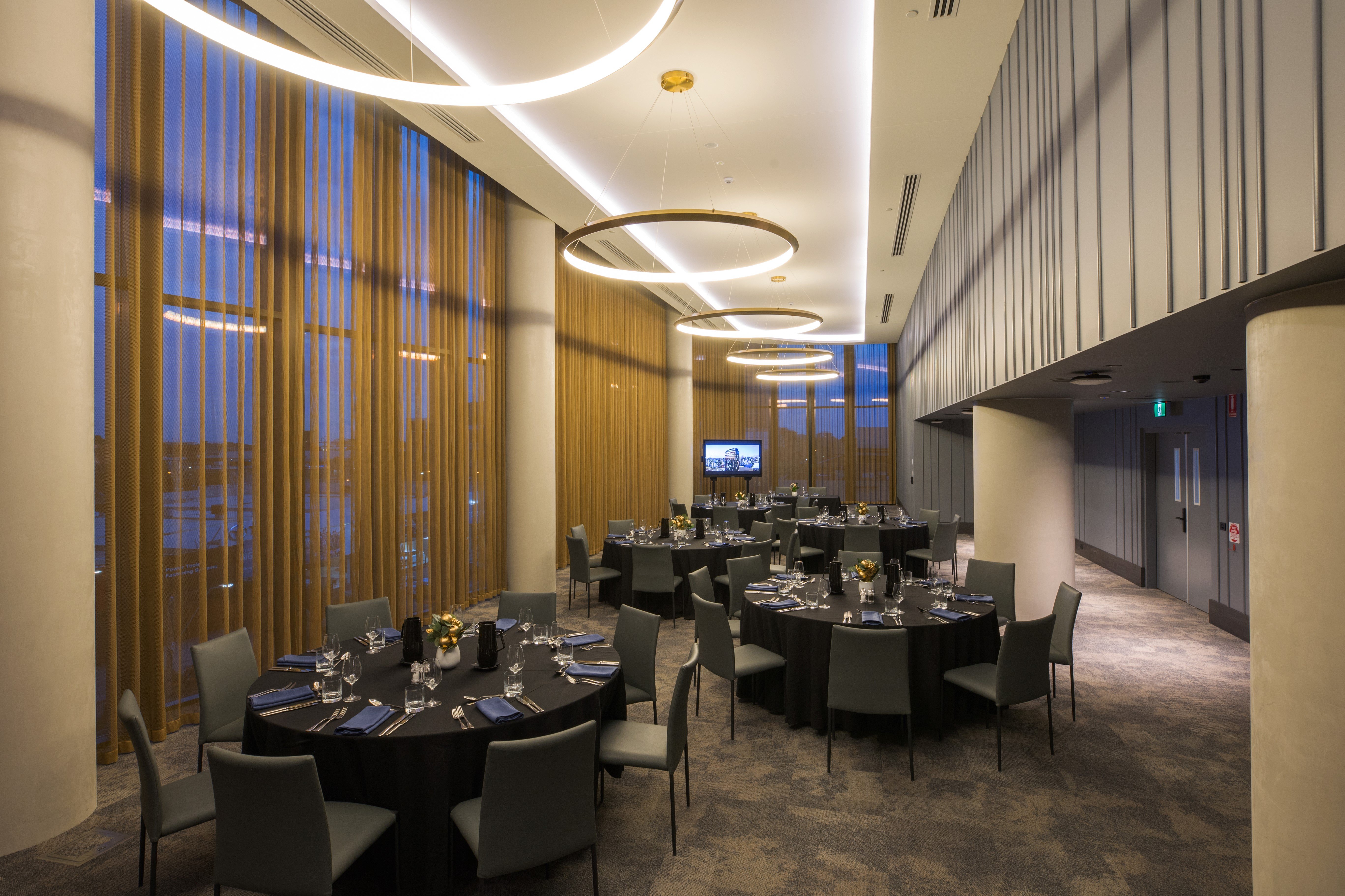 Oakwood Premier Melbourne 17/33