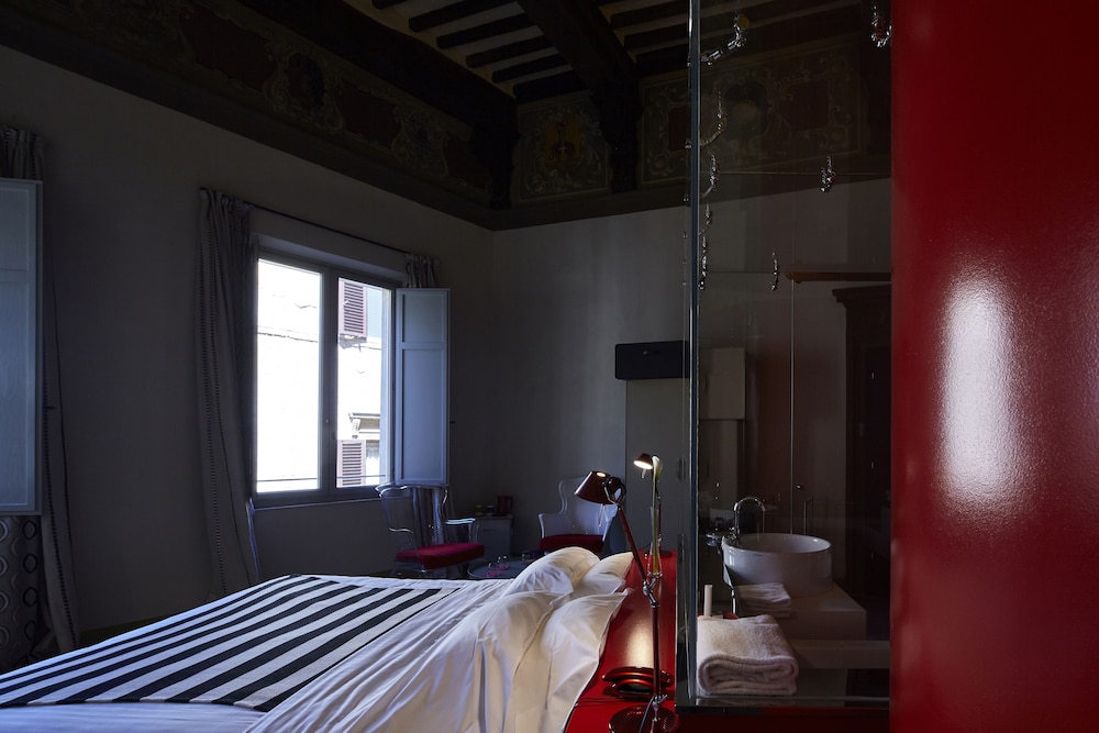 Palazzetto Rosso Hotel 46/74