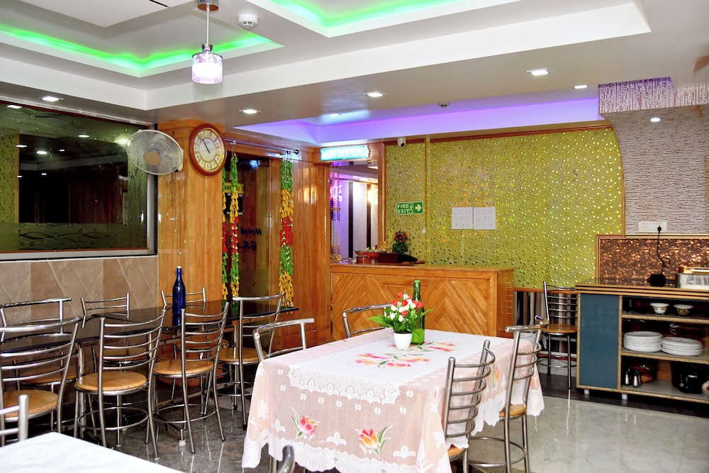 Gkm Grand Hotel 37/50
