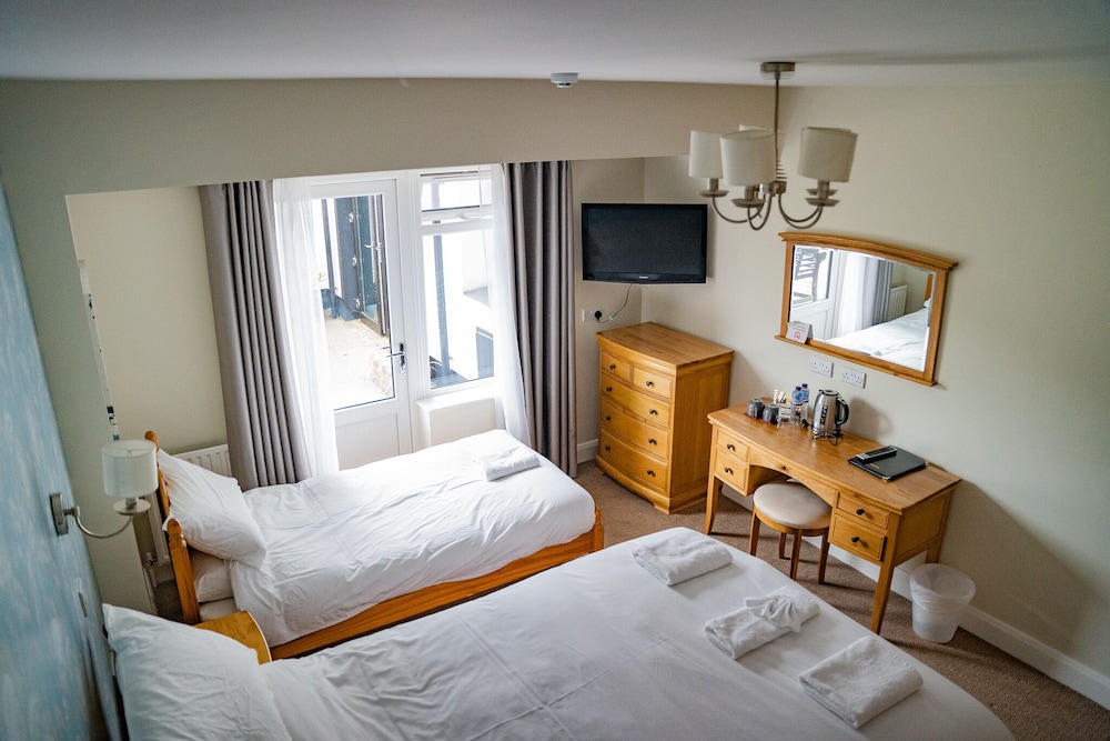 The Briers Country House 12/50