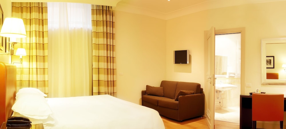 SUPERIOR, DOUBLE BED